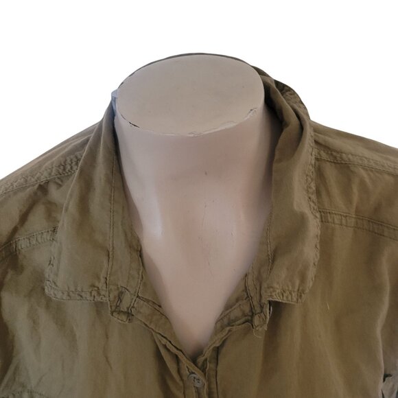 WE THE FREE Wrinkled Chic Olive Button-Up Shirt With‎ Pockets & Sleeve Detail - Picture 2 of 9